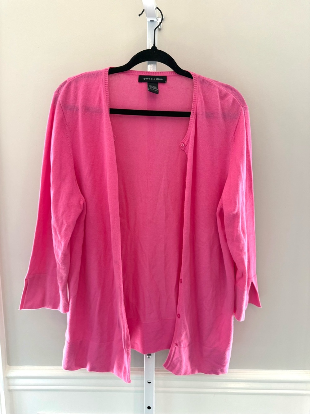 Goodclothes Pink Button Front Cardigan Sweater Women’s Sz M Lightweight Knit